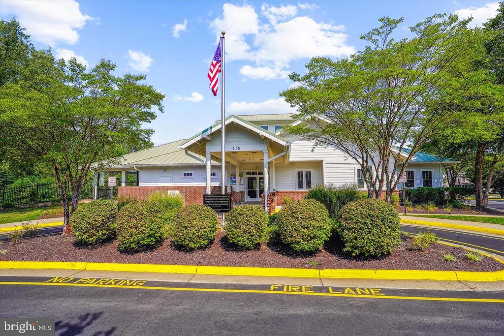 Fredericksburg, Virginia, 22405, United States, 5 Bedrooms Bedrooms, ,3 BathroomsBathrooms,Residential,For Sale,1987075