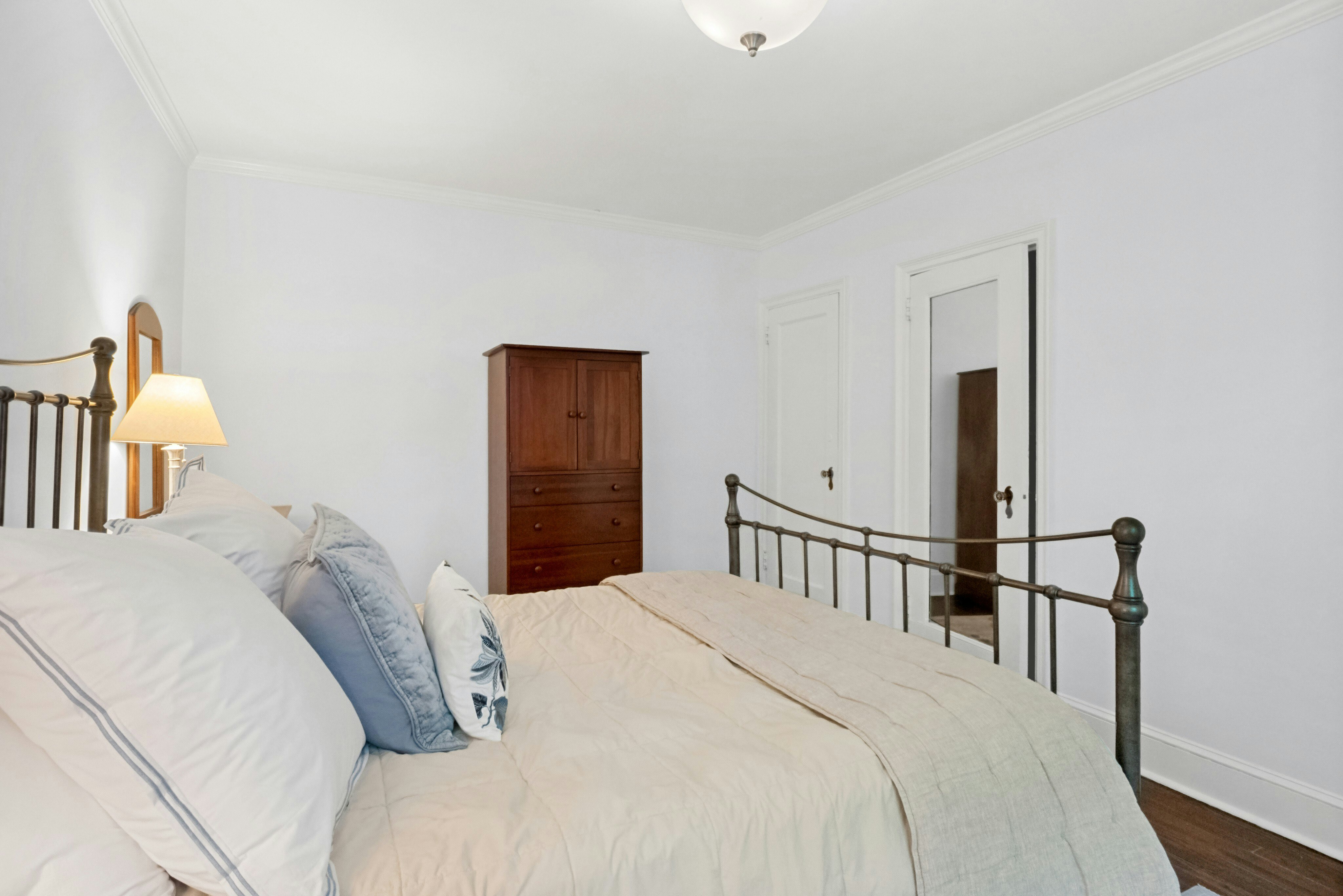  Tucked into a quiet section of the complex is this bright and inviting 1-BR - 物件實景