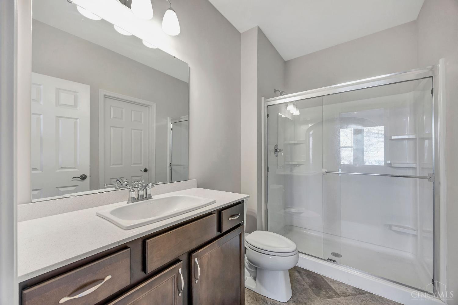 Liberty Twp, Ohio, 45011, United States, 5 Bedrooms Bedrooms, ,4 BathroomsBathrooms,Residential,For Sale,1998520