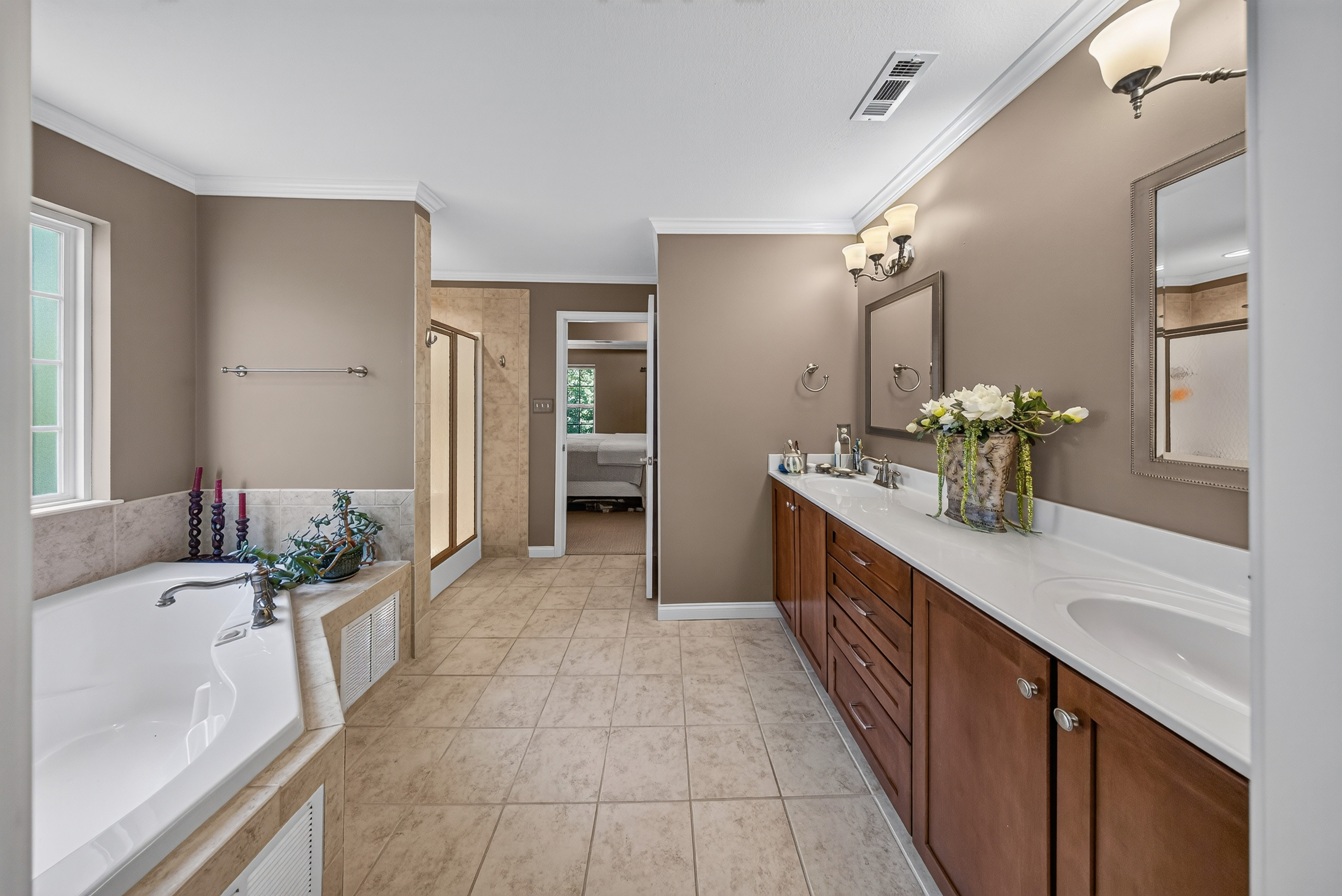  8821 Nubbin Ridge Road, Knoxville, TN 37923 - 物件實景