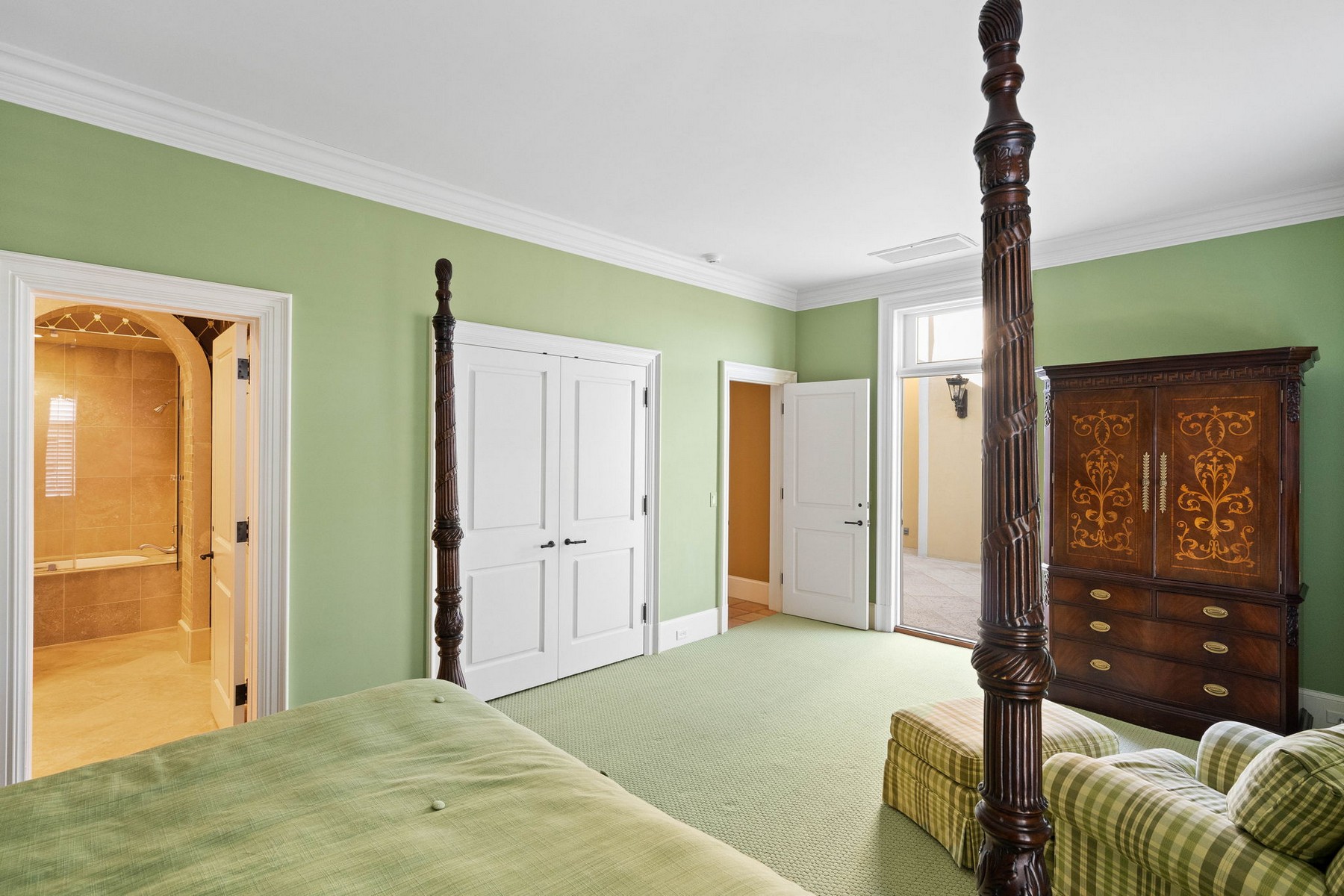  318 West 46th Street - 物件實景