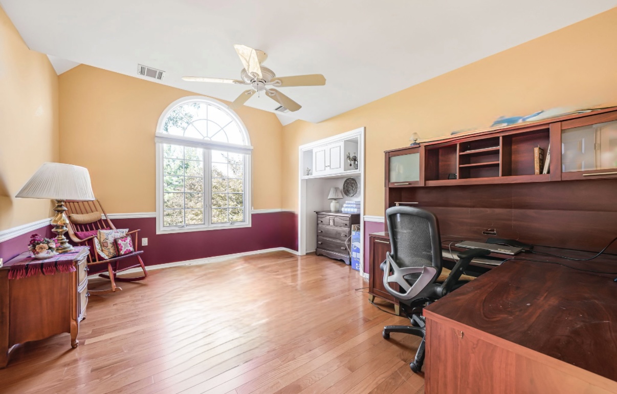 Towaco, New Jersey, 07045, United States, 4 Bedrooms Bedrooms, ,3 BathroomsBathrooms,Residential,For Sale,1980652