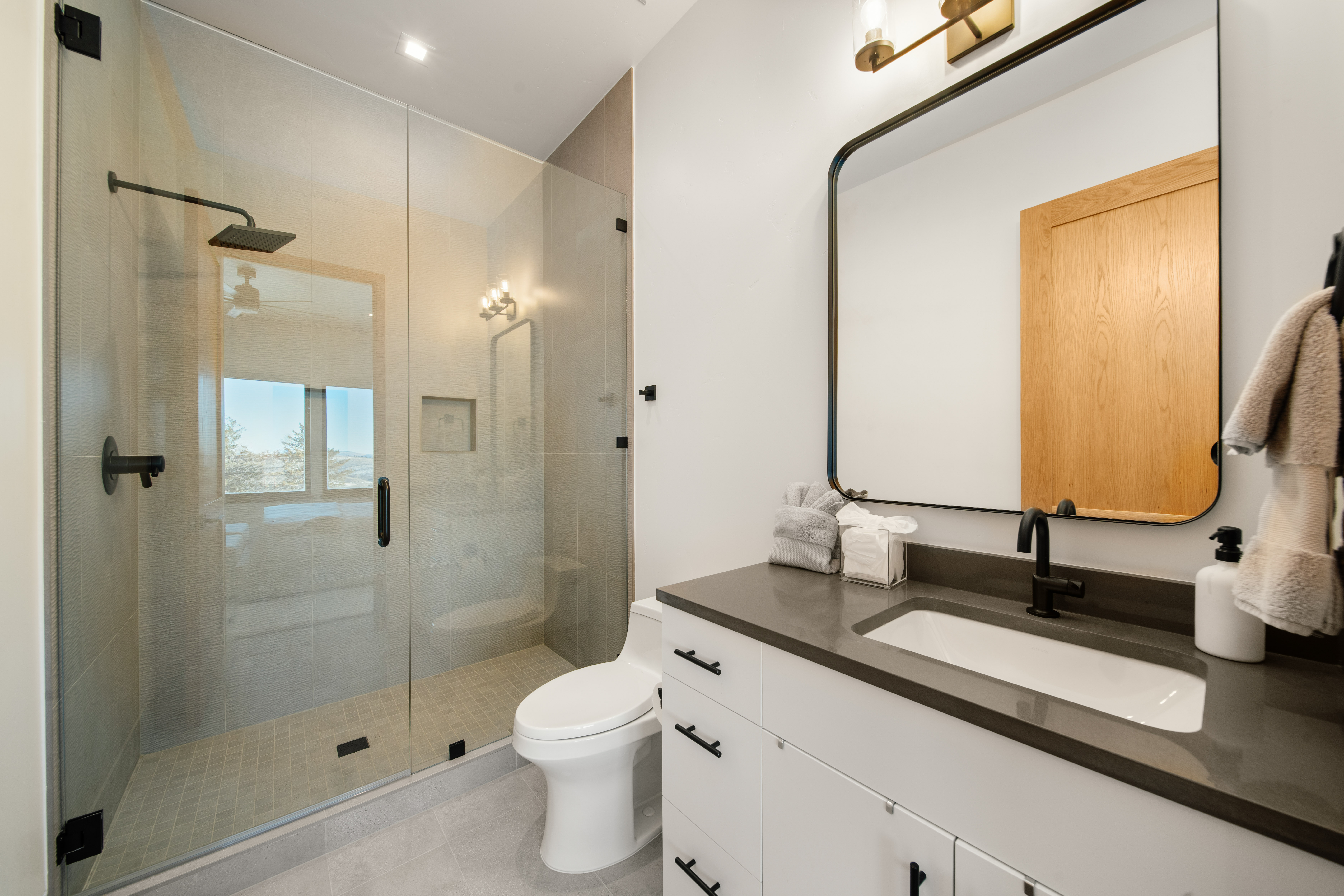  Mountain Modern Luxury Meets Effortless Cordillera Living at 145 Gore Trail - 物件實景
