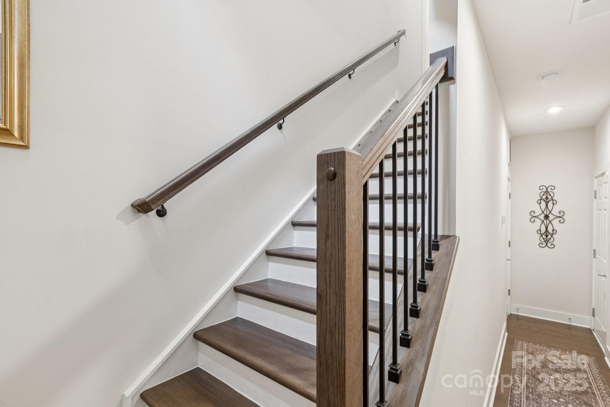 Charlotte, North Carolina, 28204, United States, 3 Bedrooms Bedrooms, ,4 BathroomsBathrooms,Residential,For Sale,1958271