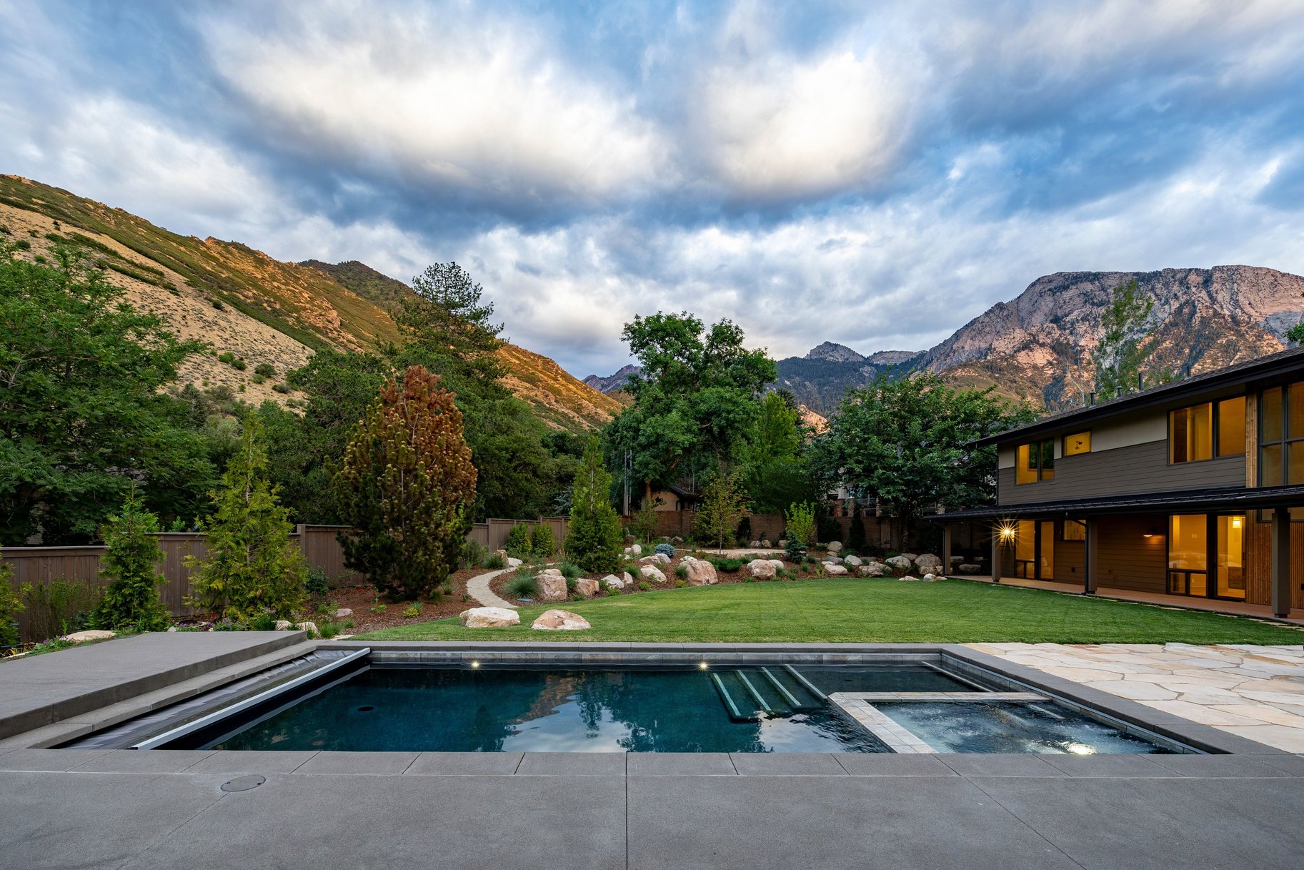  Mid-Century Modern. Perfected. - 物件實景