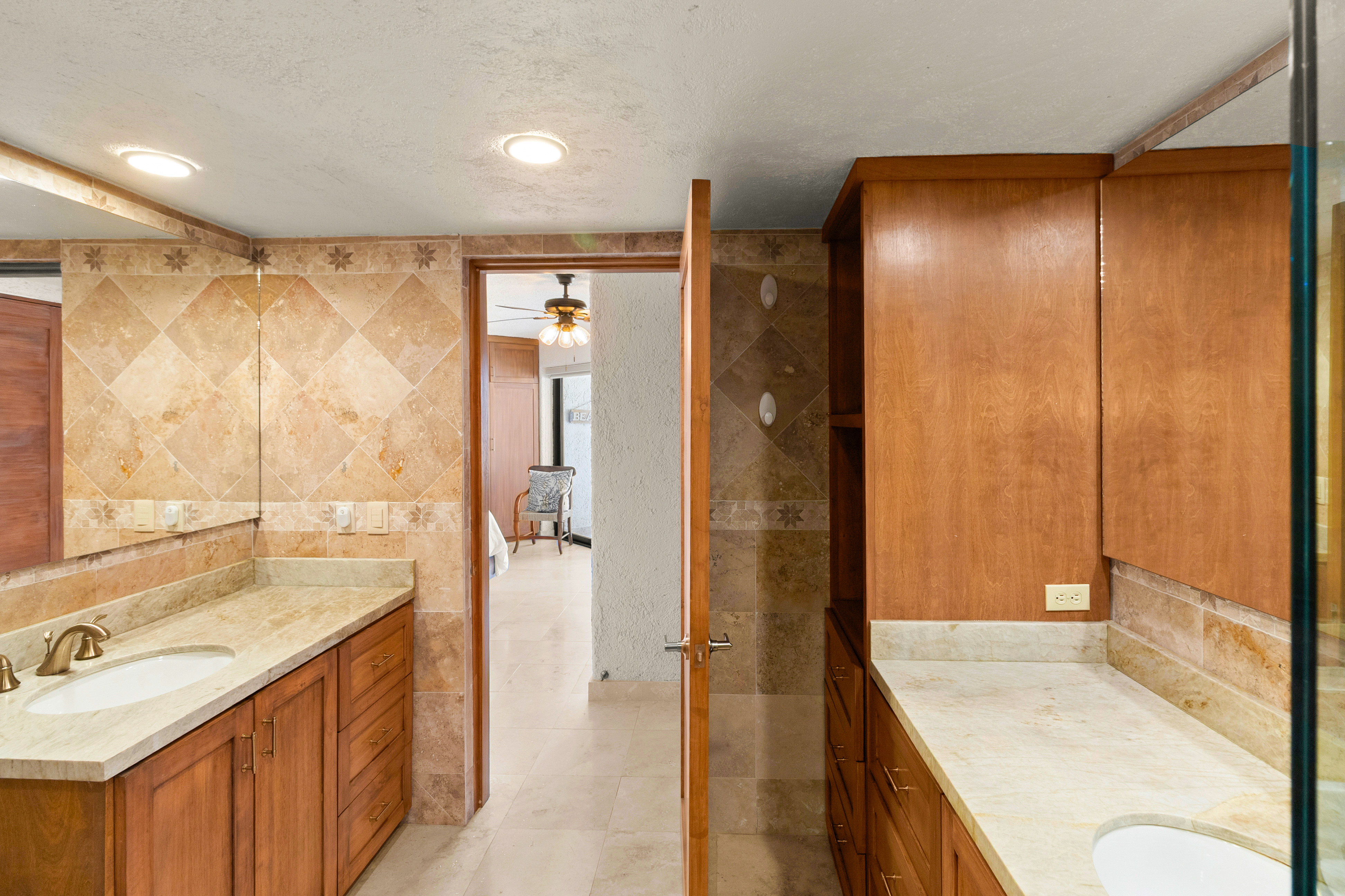  Terrasol Condo 158 - 物件實景