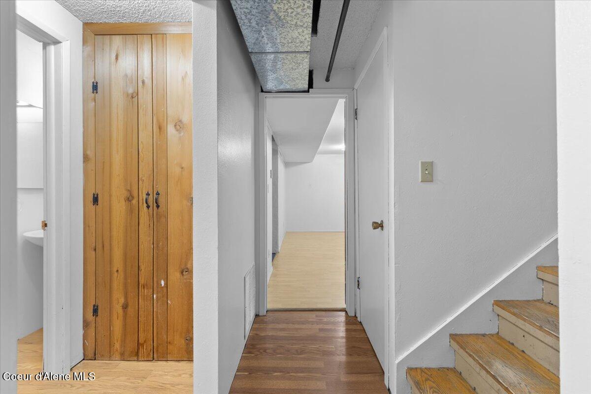 Hayden, Idaho, 83835, United States, 4 Bedrooms Bedrooms, ,Residential,For Sale,1989335