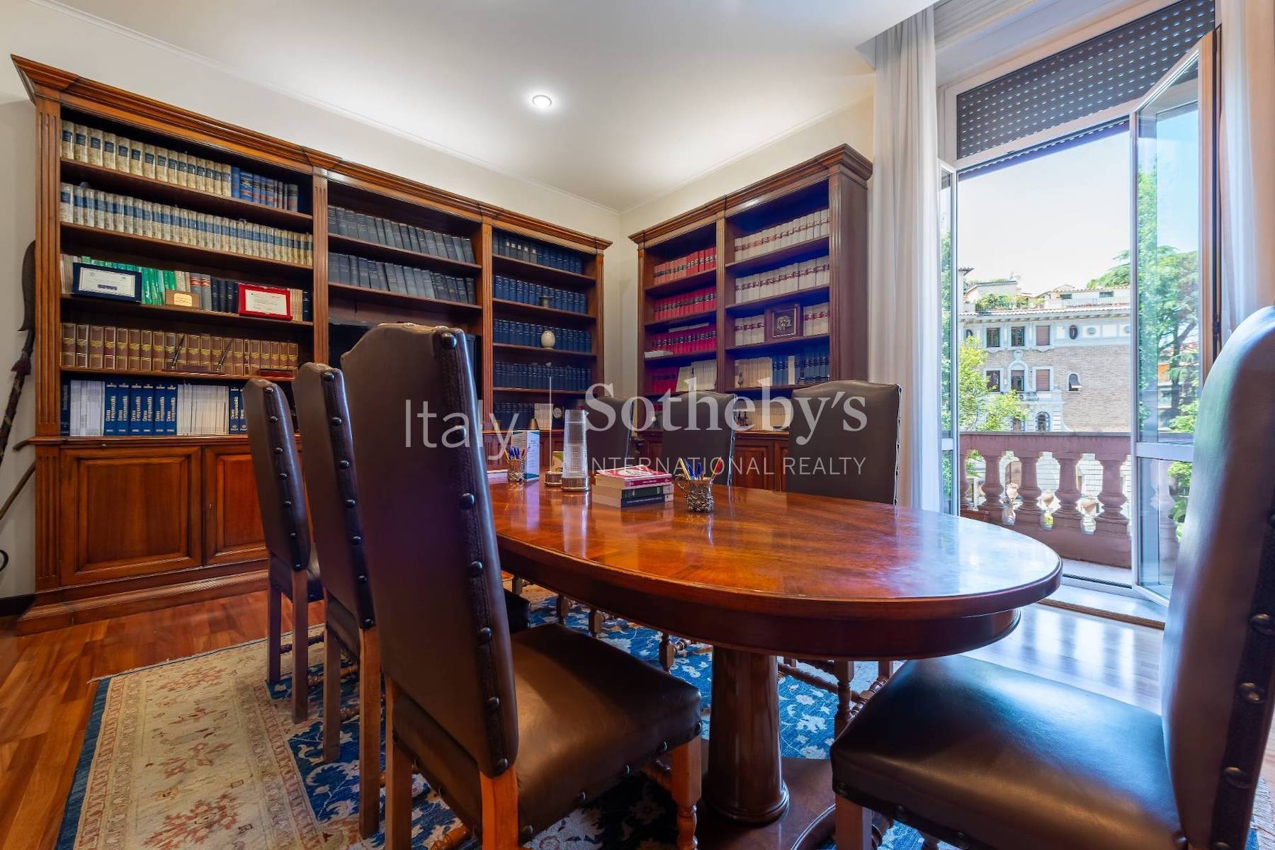  Prestigious Property in Rome’s Pinciano District - 物件實景