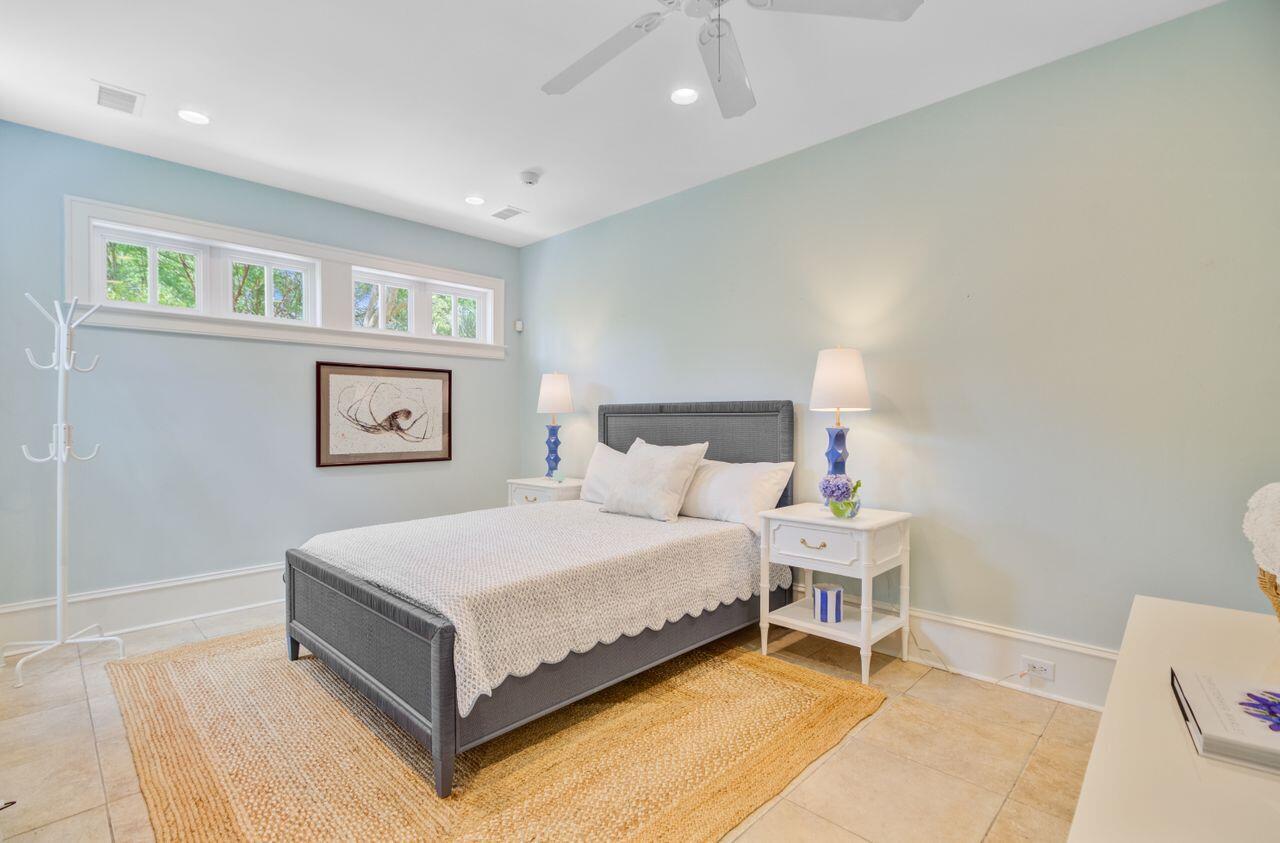 Mount Pleasant, South Carolina, 29464, United States, 5 Bedrooms Bedrooms, ,6 BathroomsBathrooms,Residential,For Sale,1840727