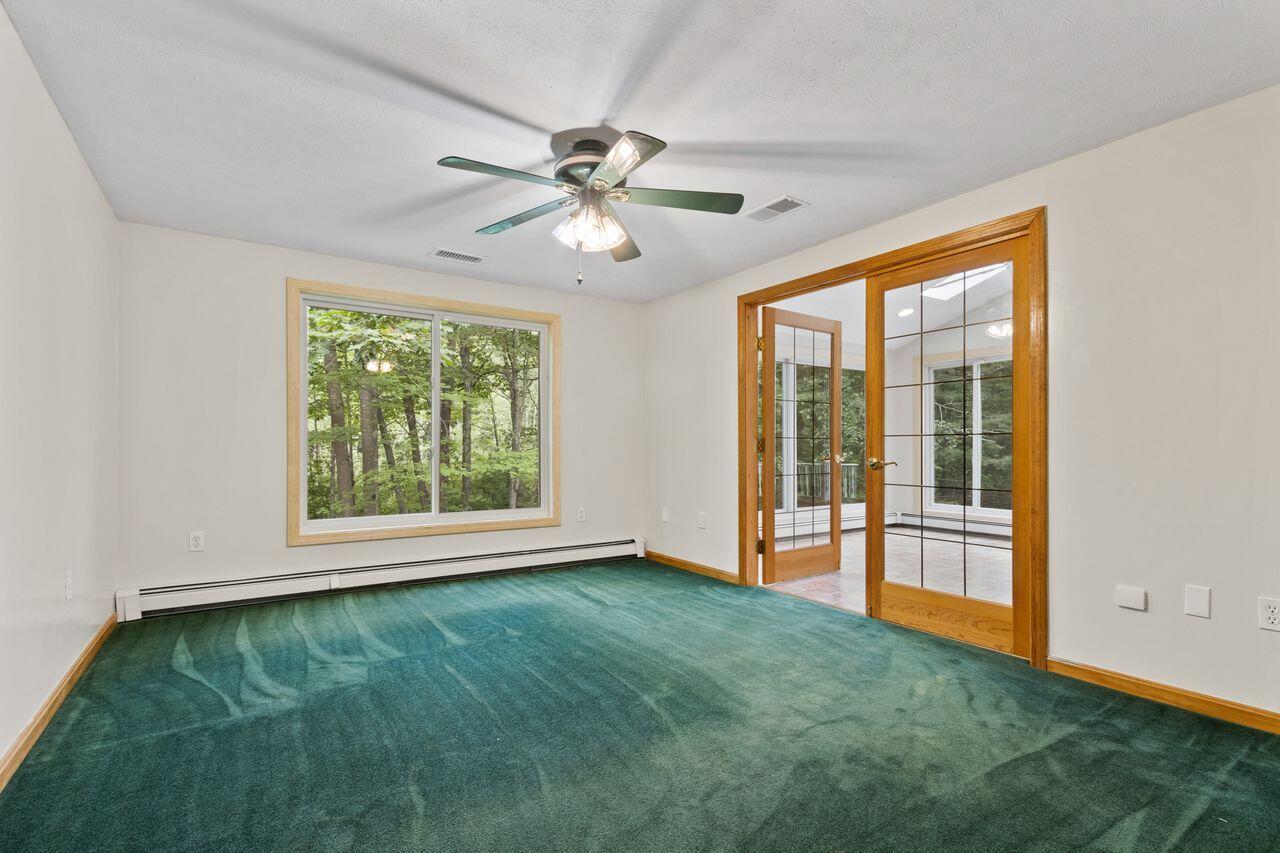 Biddeford, Maine, 04005, United States, 3 Bedrooms Bedrooms, ,2 BathroomsBathrooms,Residential,For Sale,1903866