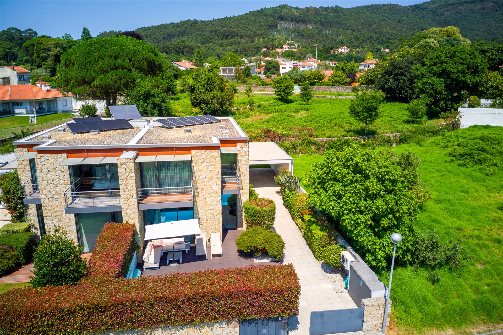  Semi-detached house, 3 bedrooms, for Sale - 物件實景