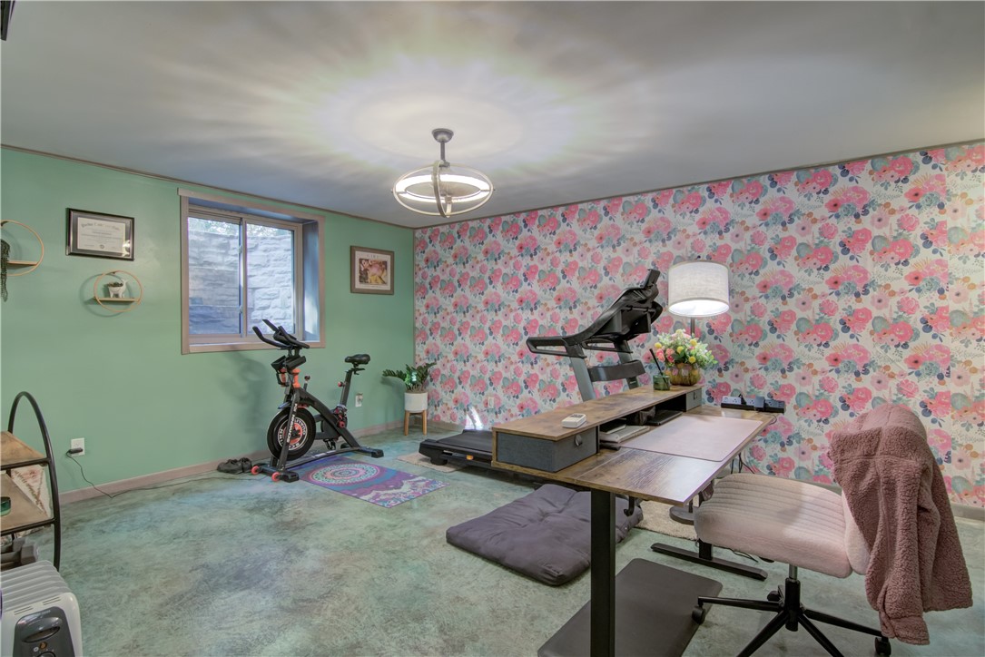 Cadott, Wisconsin, 54727, United States, 4 Bedrooms Bedrooms, ,2 BathroomsBathrooms,Residential,For Sale,1961468