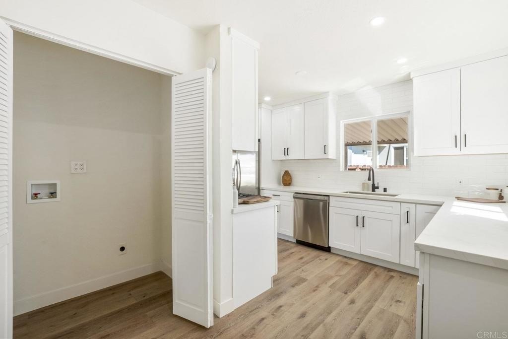 San Diego, California, 92114, United States, 3 Bedrooms Bedrooms, ,2 BathroomsBathrooms,Residential,For Sale,1940301
