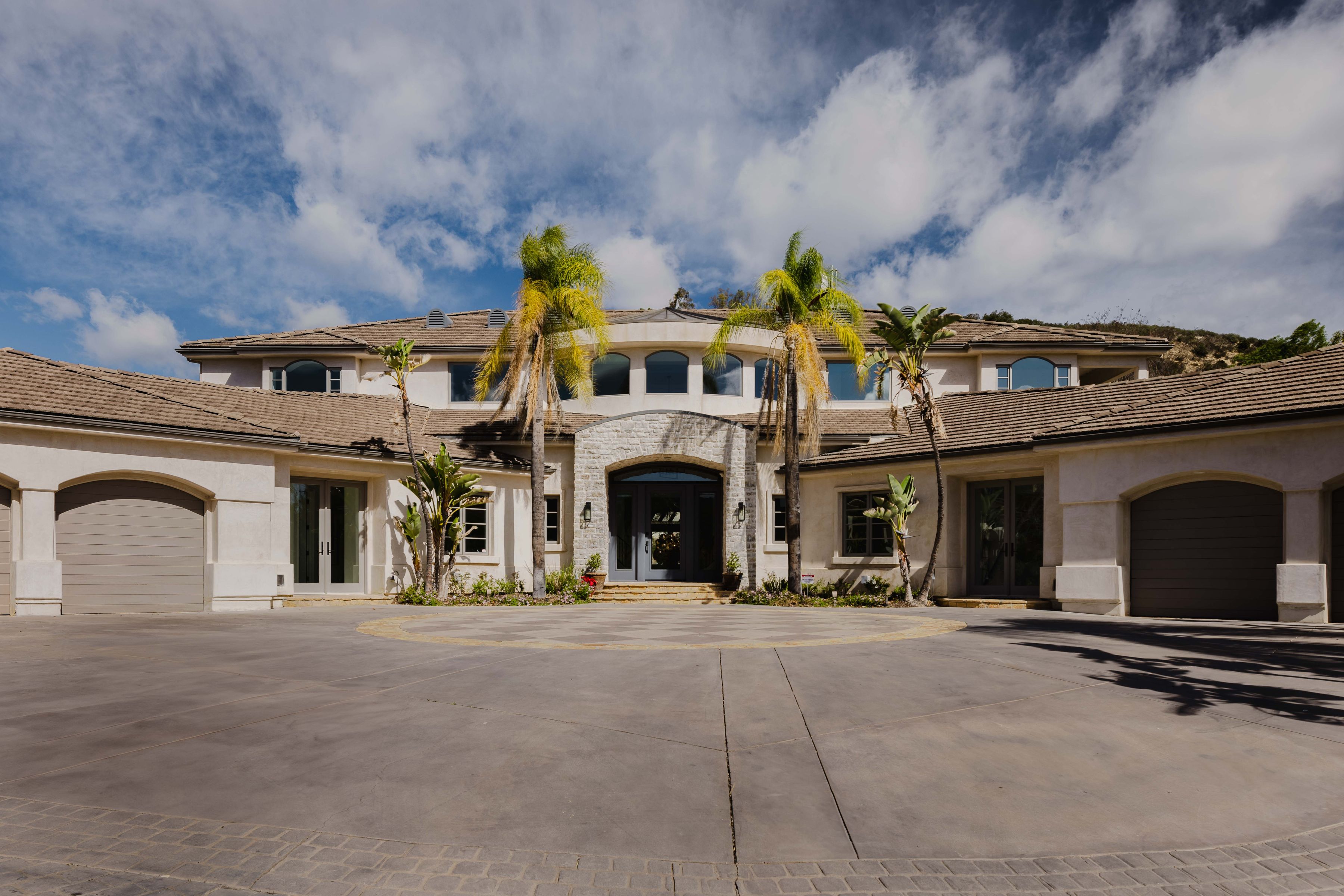 23597 Park South
