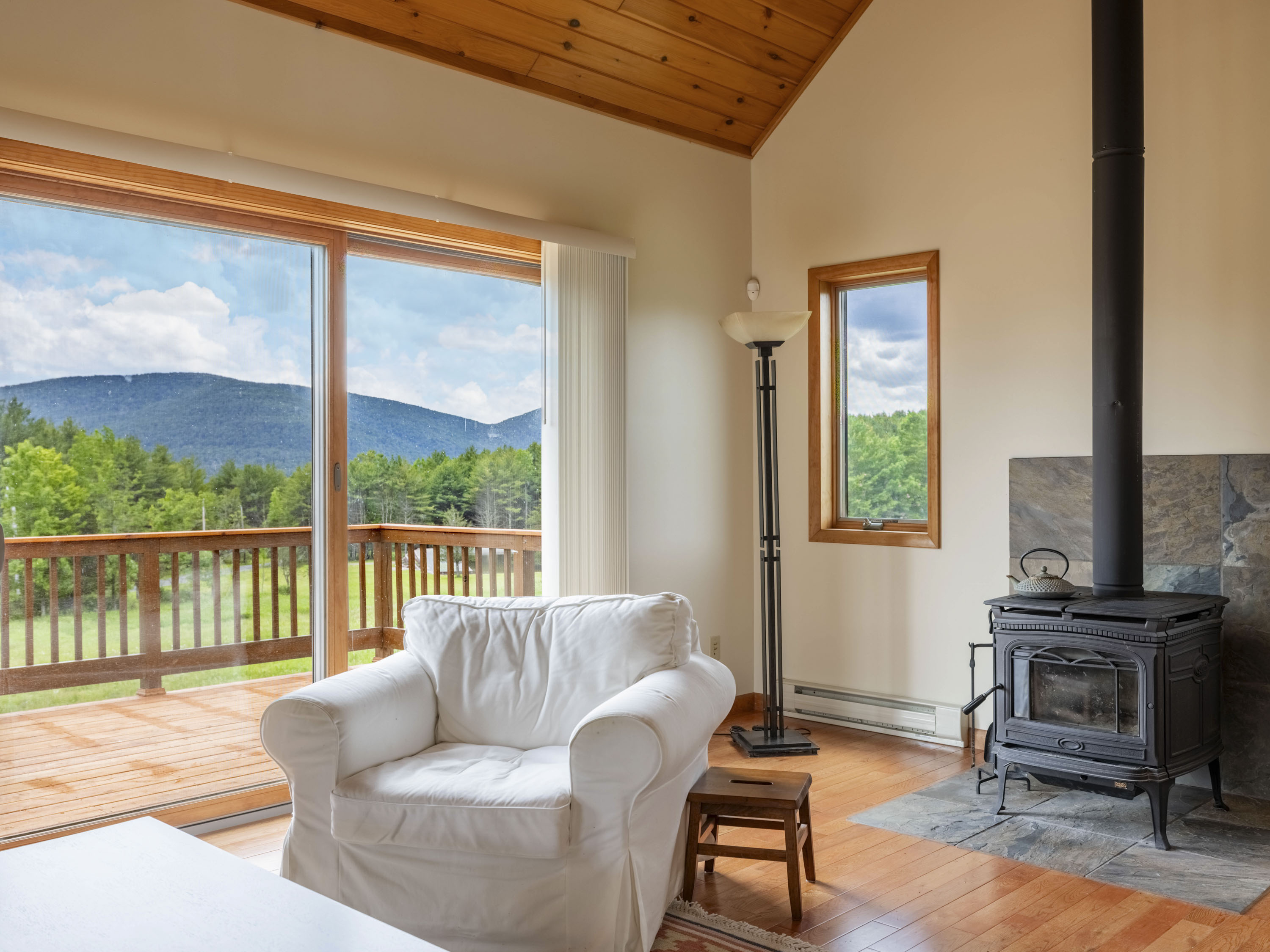 Jewett, New York, 12444, United States, 4 Bedrooms Bedrooms, ,4 BathroomsBathrooms,Residential,For Sale,1877555