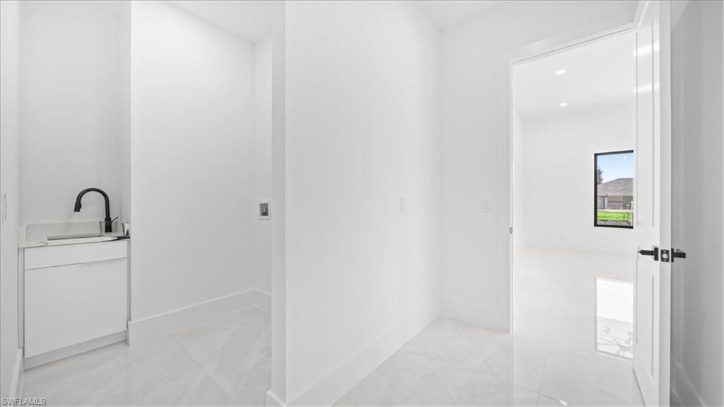 CAPE CORAL, Florida, 33990, United States, 3 Bedrooms Bedrooms, ,2 BathroomsBathrooms,Residential,For Sale,2005452