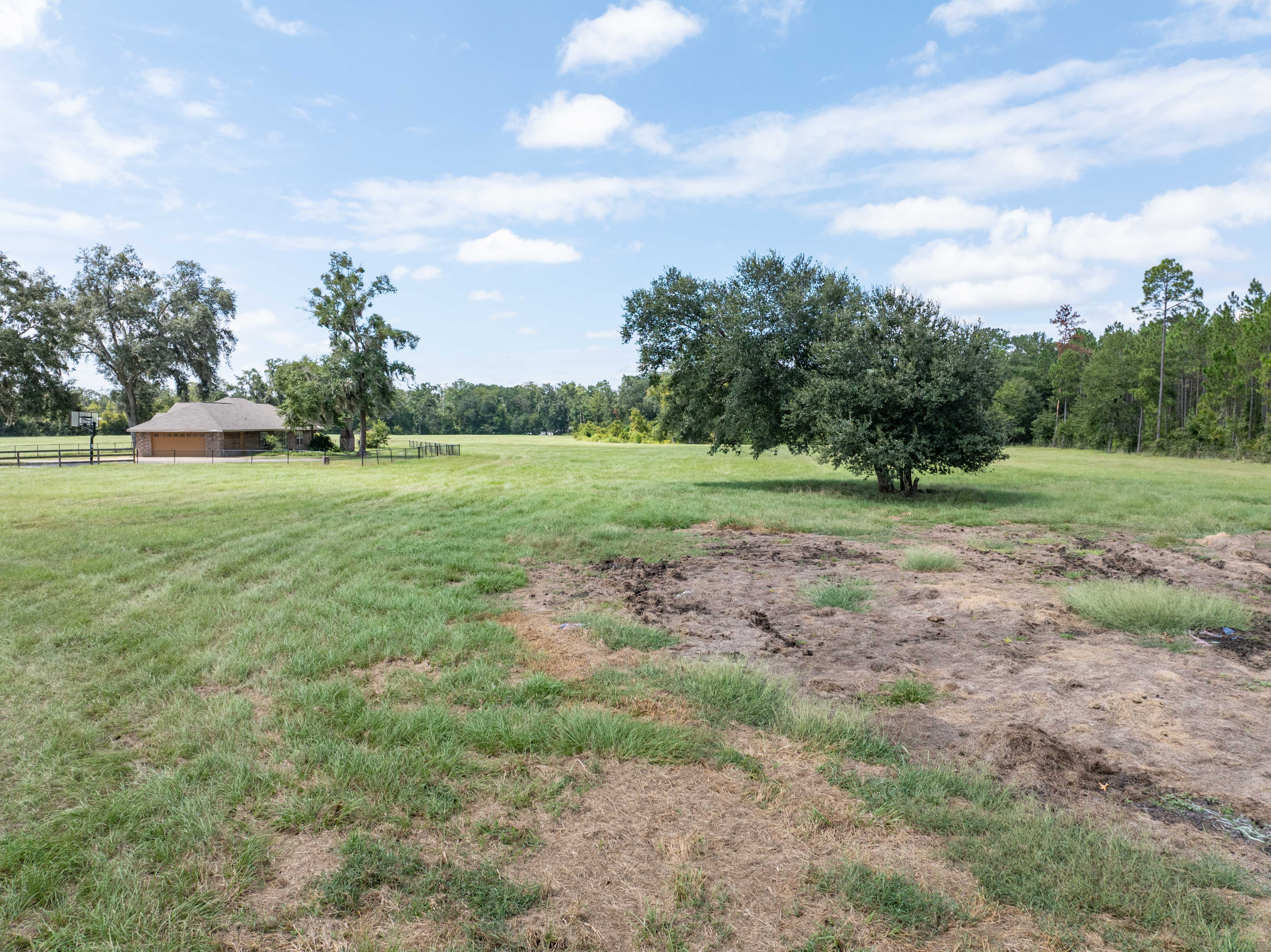 LAKE CITY, Florida, 32024, United States, 3 Bedrooms Bedrooms, ,2 BathroomsBathrooms,Residential,For Sale,1948883