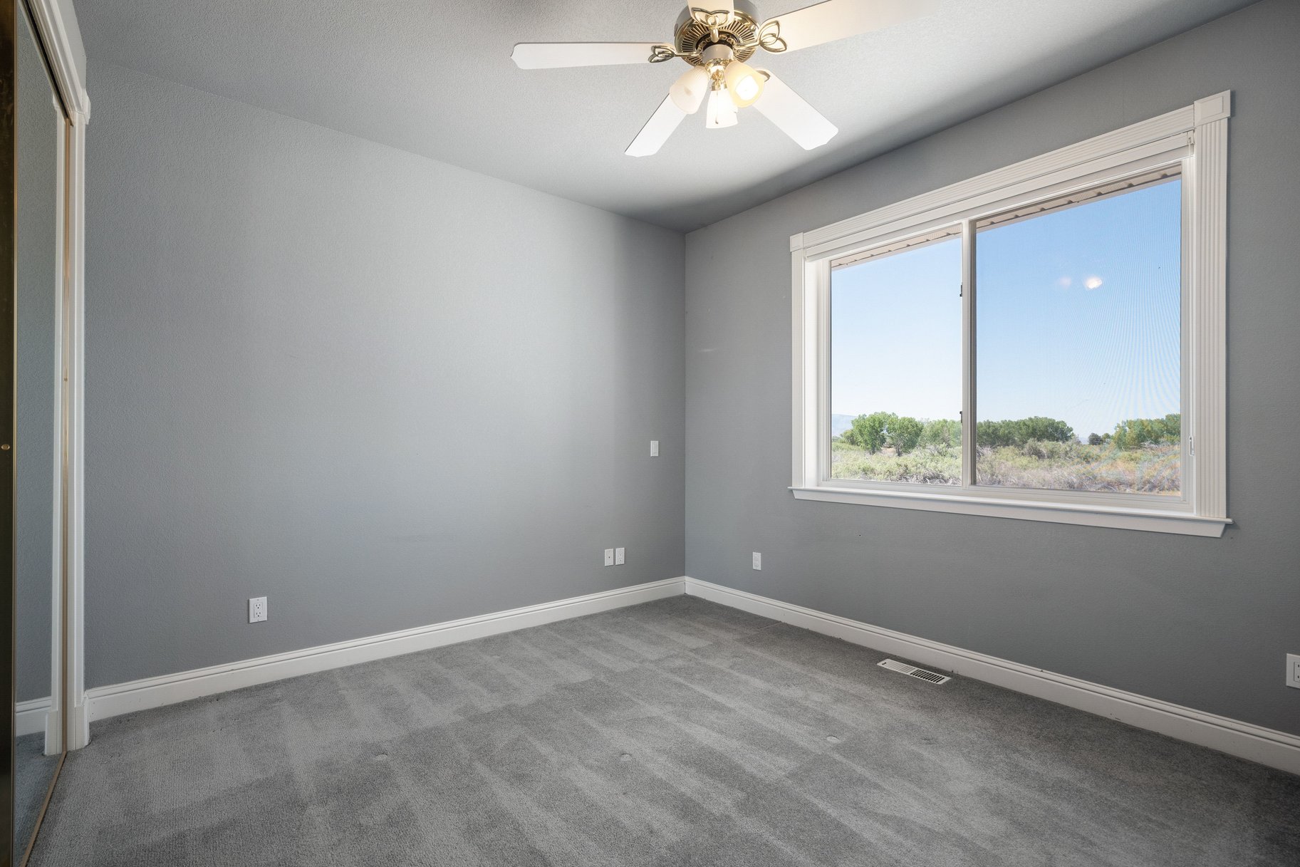  where  privacy meets convenience in gardnerville - 物件實景