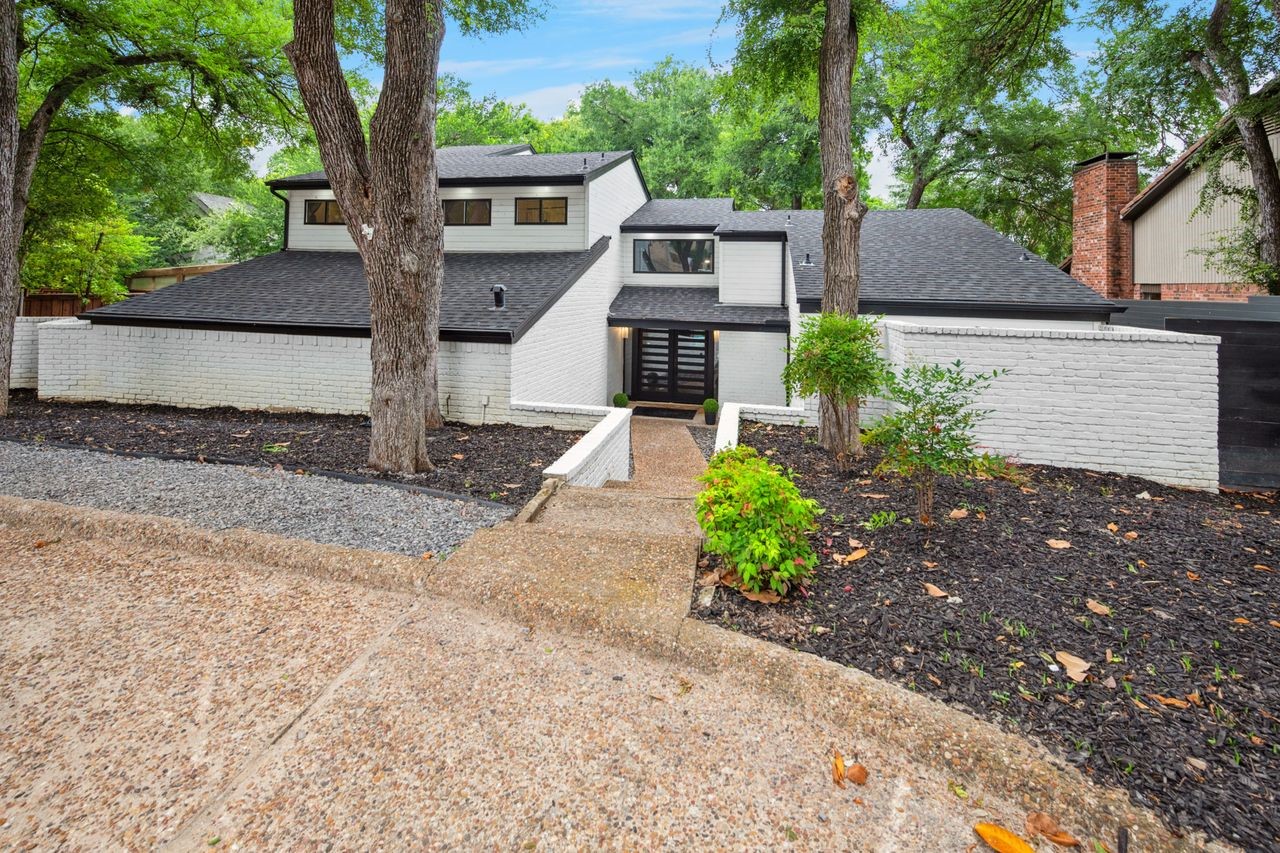 Dallas, Texas, 75230, United States, 4 Bedrooms Bedrooms, ,5 BathroomsBathrooms,Residential,For Sale,1826368