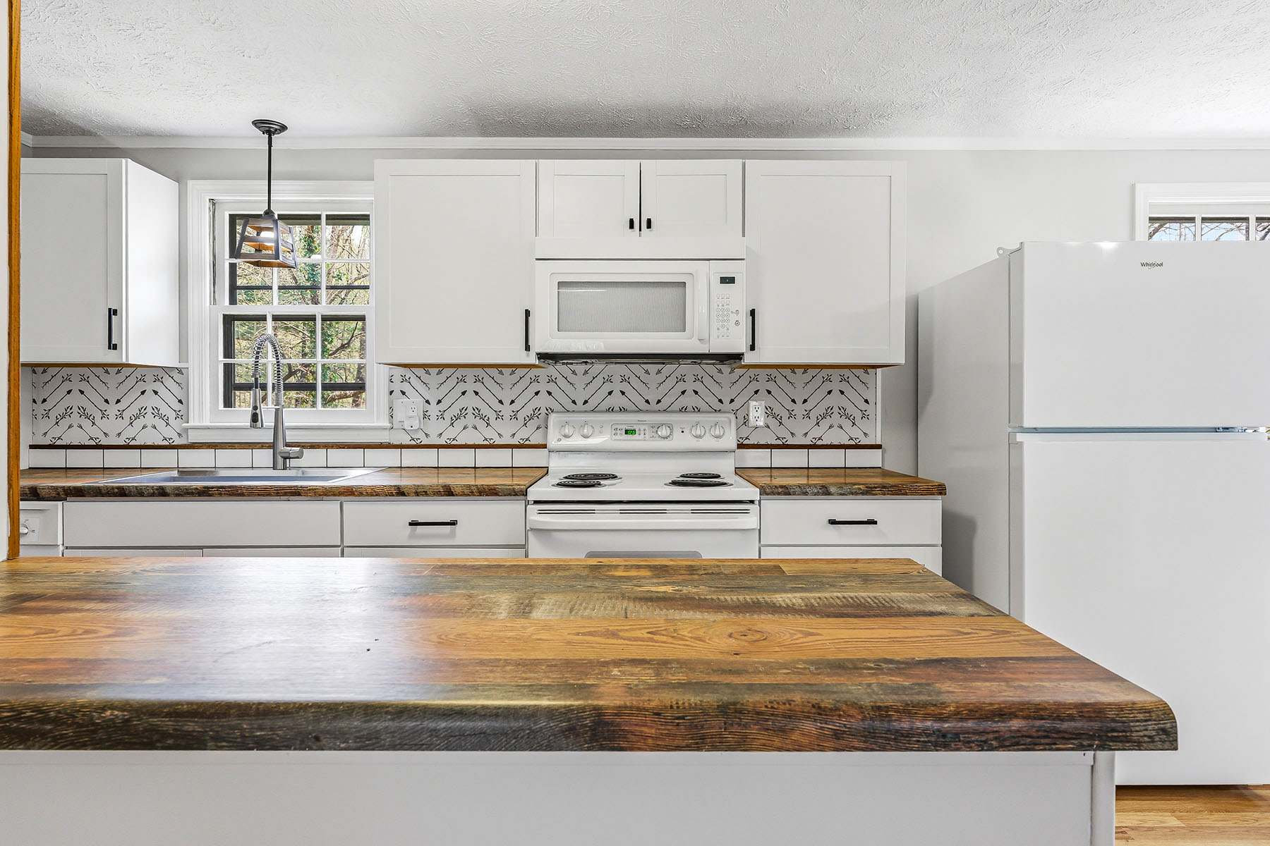  PISGAH FOREST - 物件實景