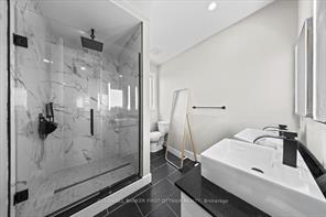 Otawa, Ontario, K1T 4B7, CA, 6 Bedrooms Bedrooms, ,5 BathroomsBathrooms,Residential,For Sale,1941709