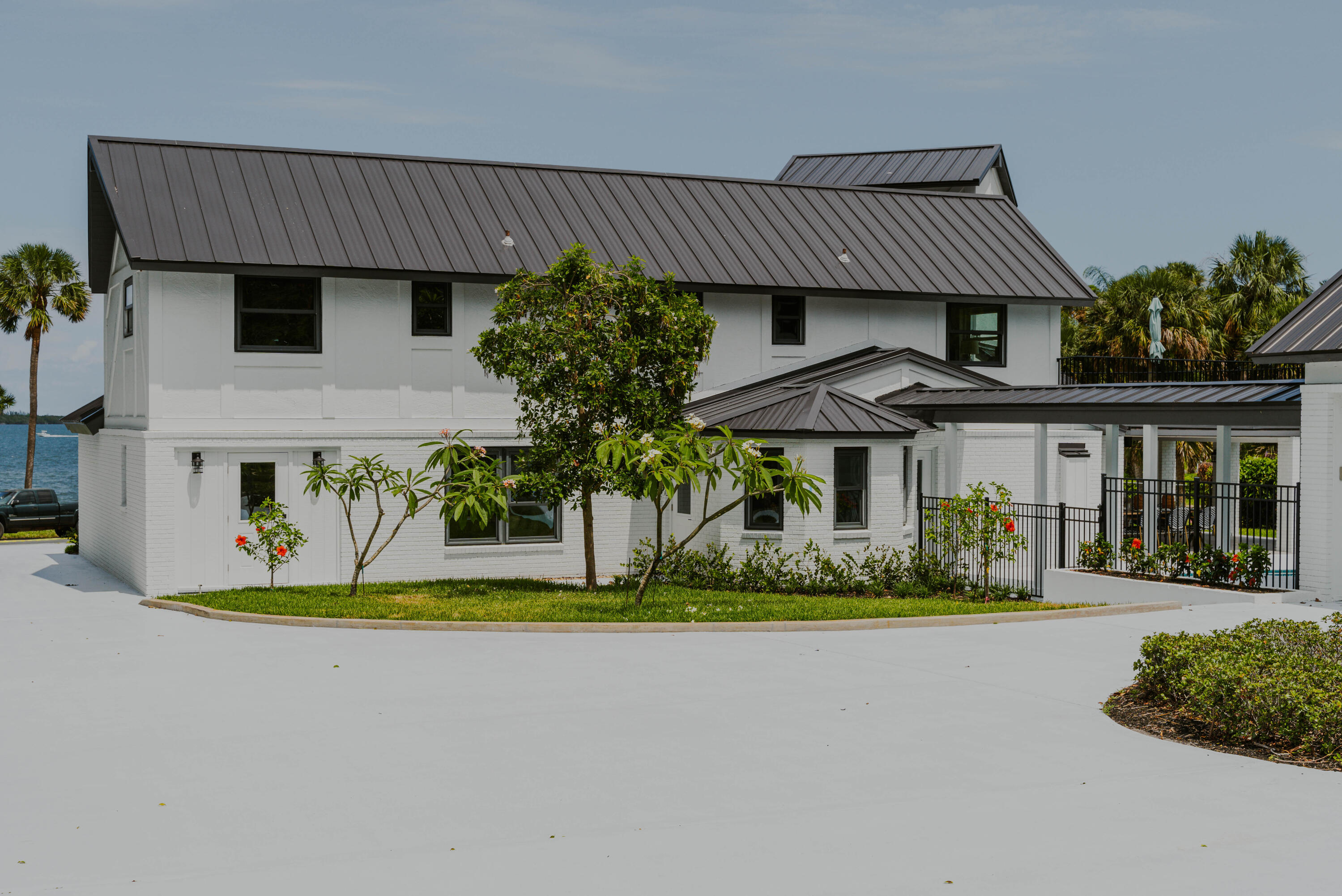 Fort Pierce, Florida, 34982, United States, 5 Bedrooms Bedrooms, ,6 BathroomsBathrooms,Residential,For Sale,1999053