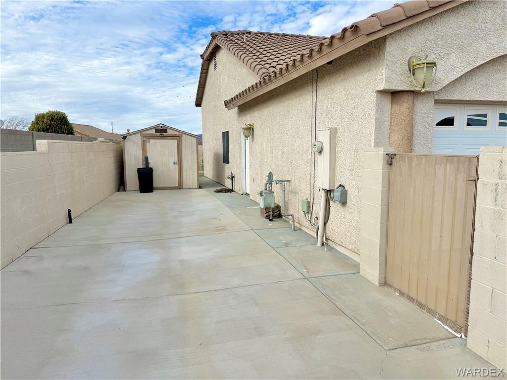 Kingman, Arizona, 86401, United States, 4 Bedrooms Bedrooms, ,2 BathroomsBathrooms,Residential,For Sale,2013264
