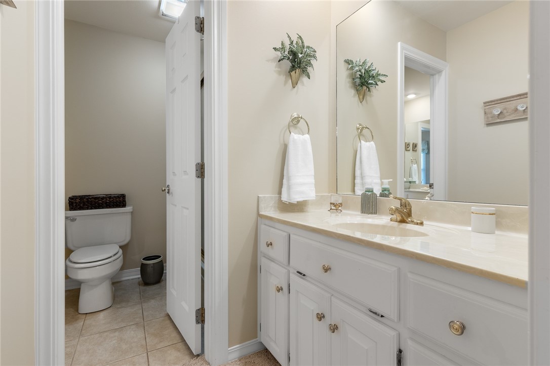 Springdale, Arkansas, 72764, United States, 4 Bedrooms Bedrooms, ,3 BathroomsBathrooms,Residential,For Sale,1804619