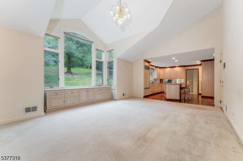 Bethlehem Twp., New Jersey, 08826, United States, 4 Bedrooms Bedrooms, ,3 BathroomsBathrooms,Residential,For Sale,1912000