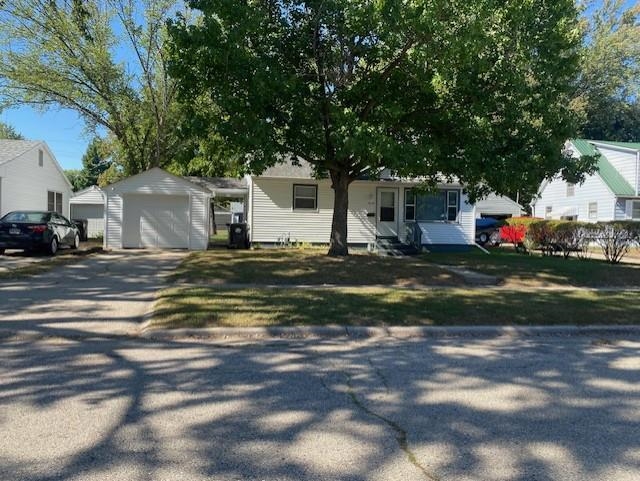 Beloit, Wisconsin, 53511, United States, ,Residential,For Sale,1978508