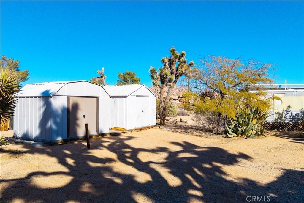 Joshua Tree, California, 92252, United States, 3 Bedrooms Bedrooms, ,2 BathroomsBathrooms,Residential,For Sale,1942307