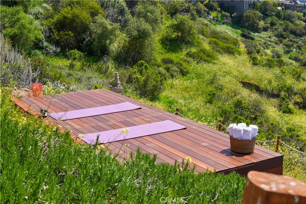 Laguna Beach, California, 92651, United States, 5 Bedrooms Bedrooms, ,6 BathroomsBathrooms,Residential,For Sale,1908512