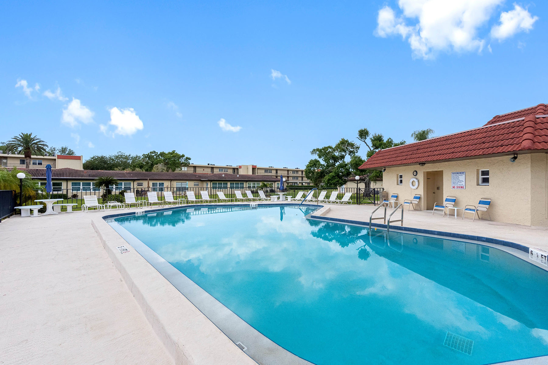 VILLAS CAPRI CONDO - 物件實景