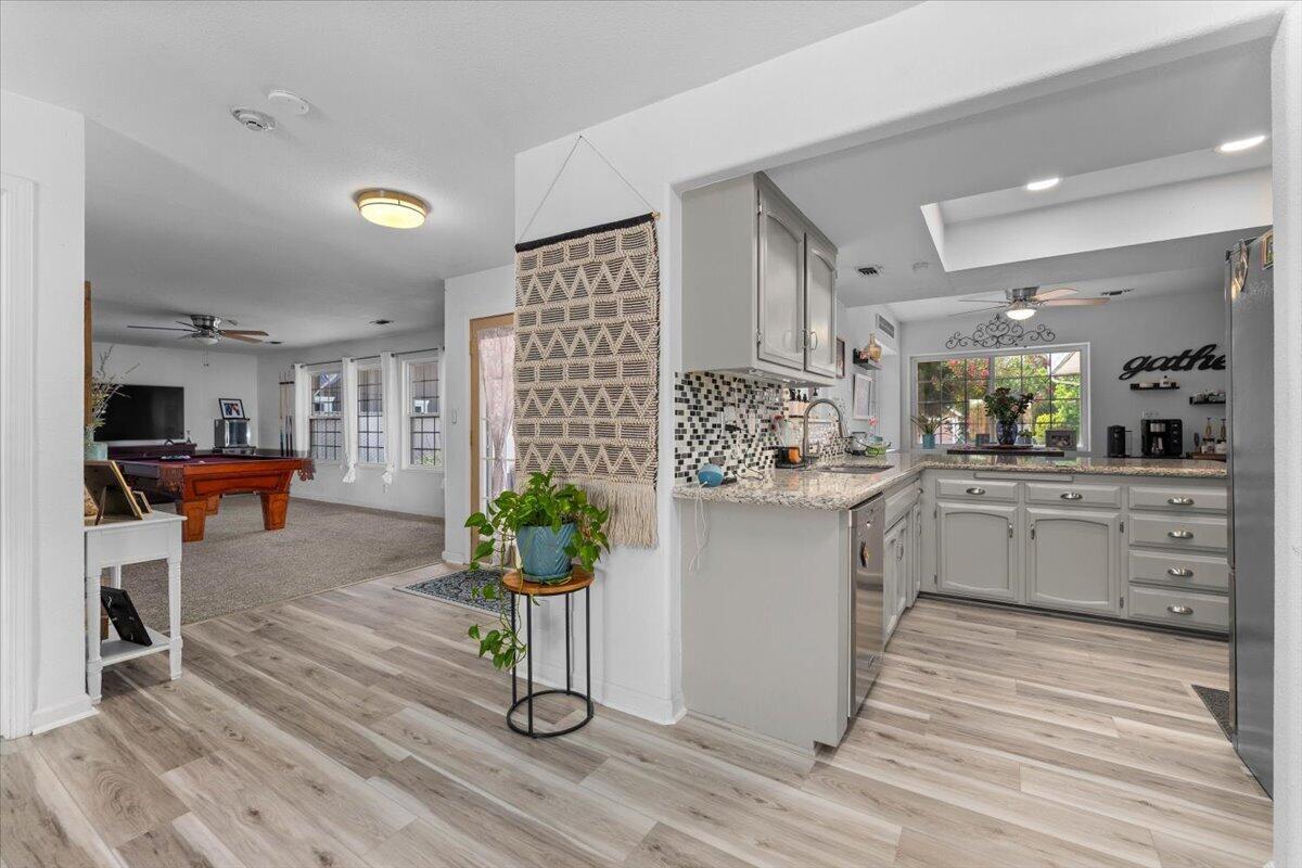 Redding, California, 96003, United States, 3 Bedrooms Bedrooms, ,3 BathroomsBathrooms,Residential,For Sale,1926978