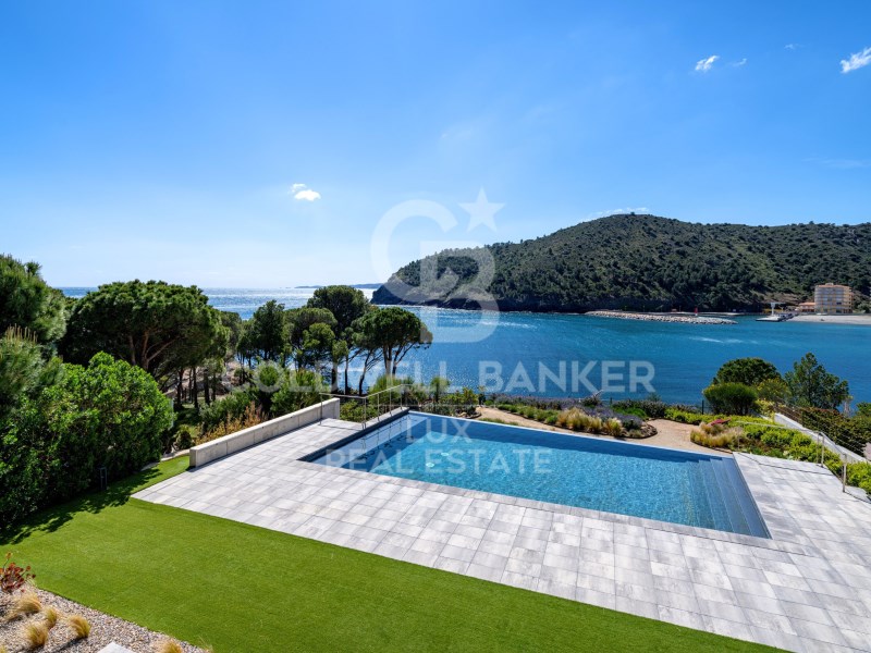 Girona, Colera, Colera Girona, Colera, Colera Giro, Colera, Catalonia, ES, 5 Bedrooms Bedrooms, ,4 BathroomsBathrooms,Residential,For Sale,Girona, Colera, Colera Girona, Colera, Colera Giro,1615744