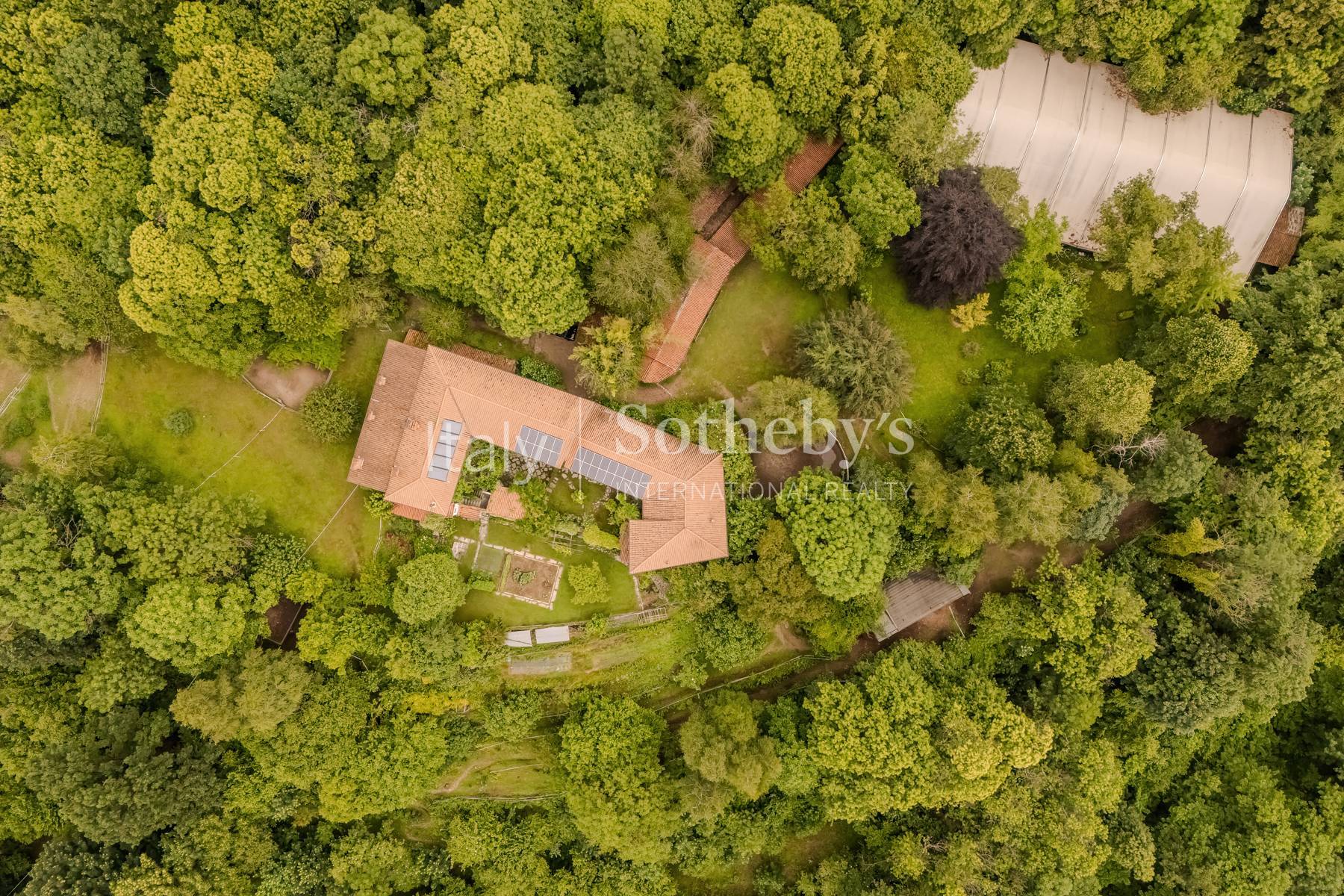  Timeless Historic Home Surrounded by Nature - 物件實景
