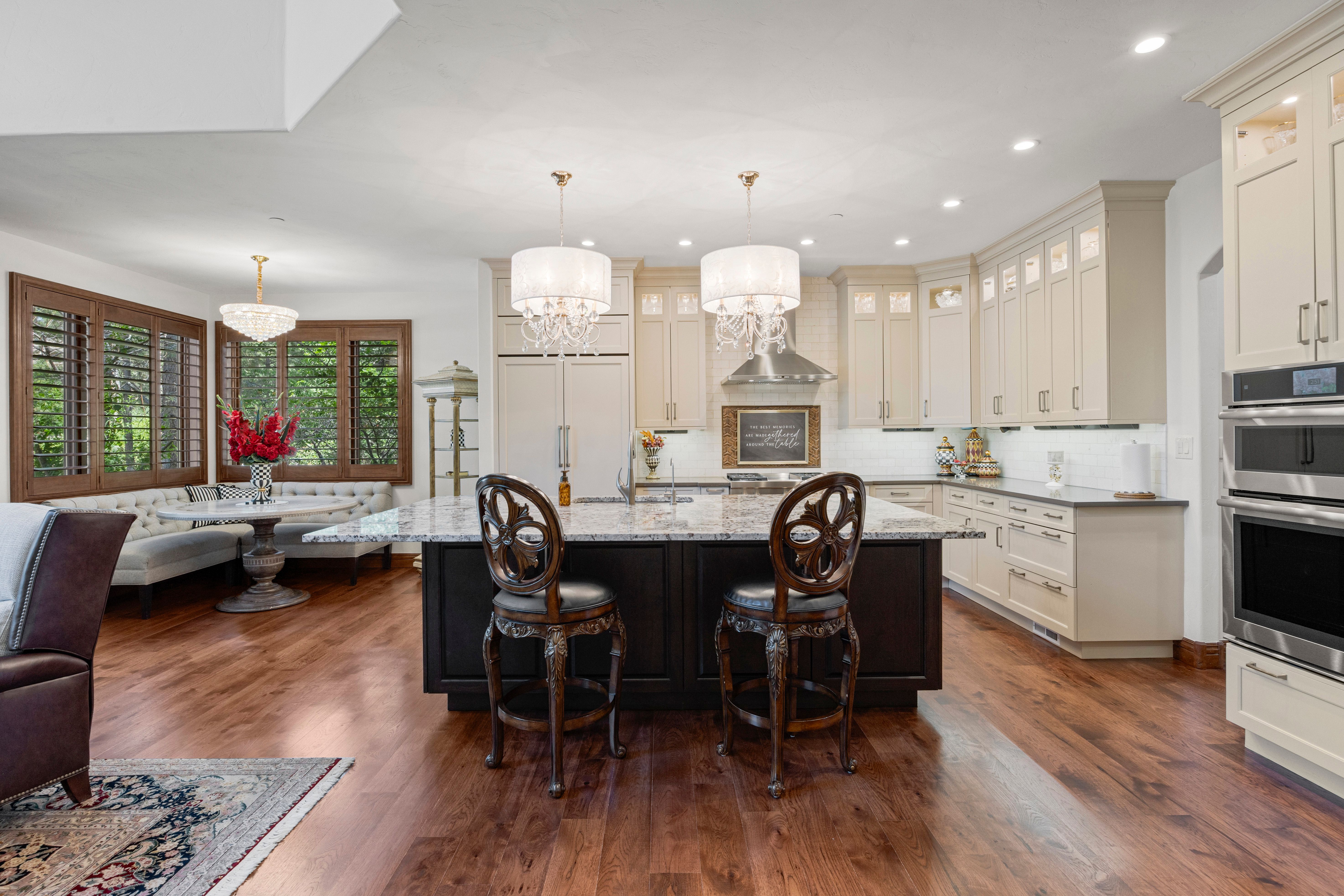  Luxury, No-Maintenance Living with Main-Floor Primary in Castle Pines Village - 物件實景