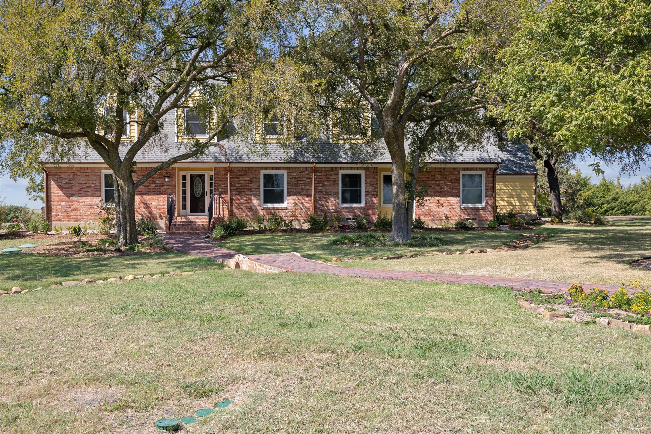 Forney, Texas, 75126, United States, 4 Bedrooms Bedrooms, ,3 BathroomsBathrooms,Residential,For Sale,1988269