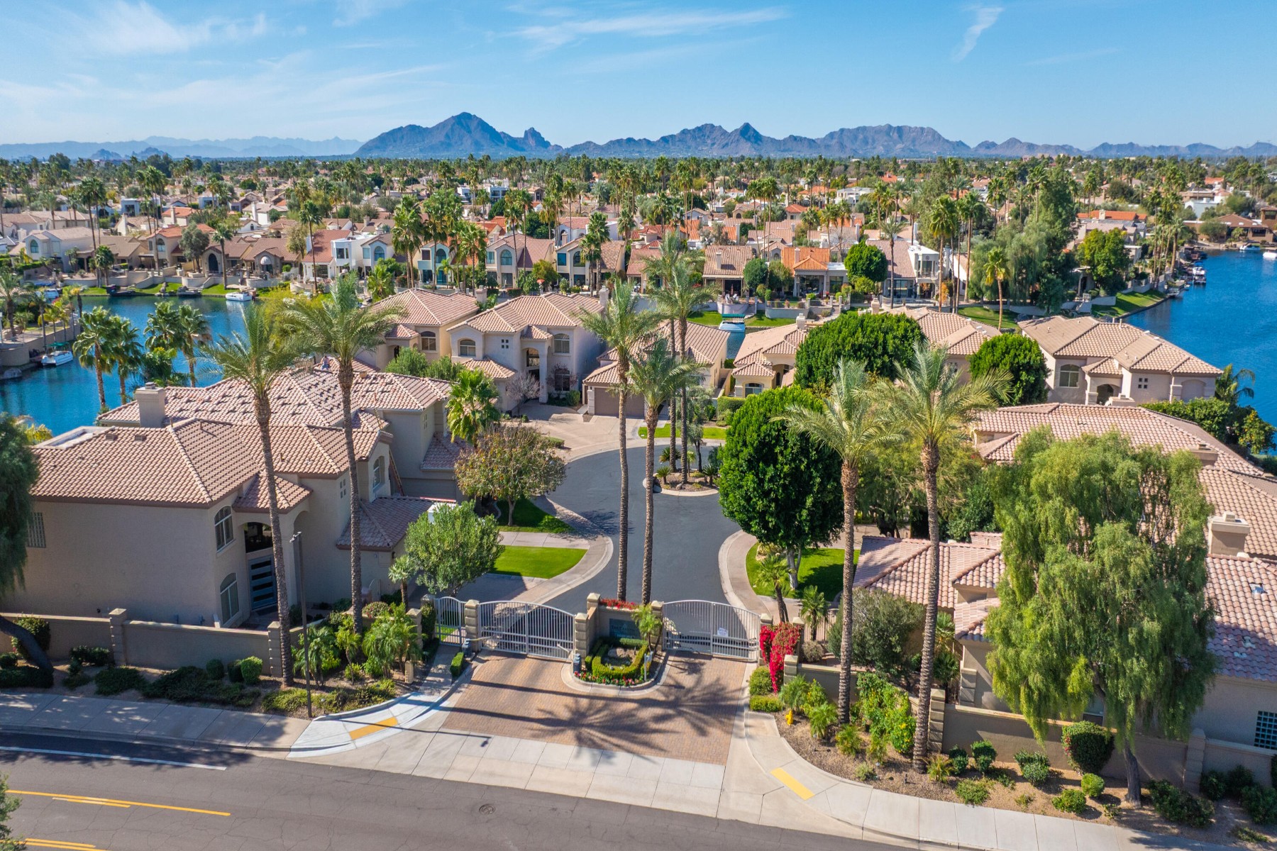  10175 E Cochise Drive  Scottsdale, AZ - 物件實景