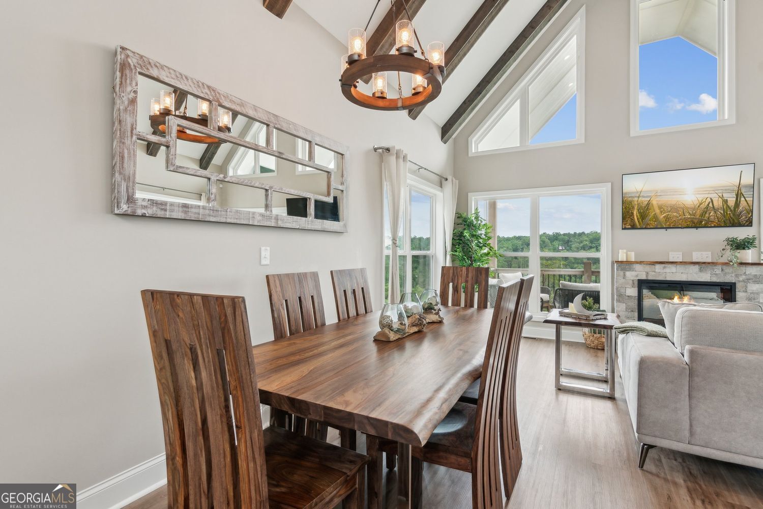 Ellijay, Georgia, 30540, United States, 3 Bedrooms Bedrooms, ,3 BathroomsBathrooms,Residential,For Sale,1858970