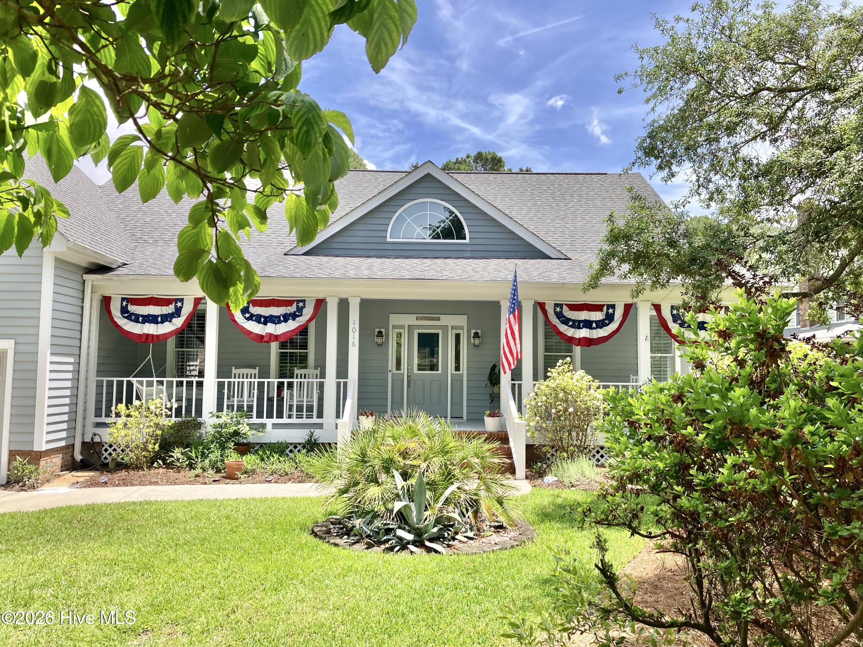 Southport, North Carolina, 28461, United States, 3 Bedrooms Bedrooms, ,2 BathroomsBathrooms,Residential,For Sale,2048471