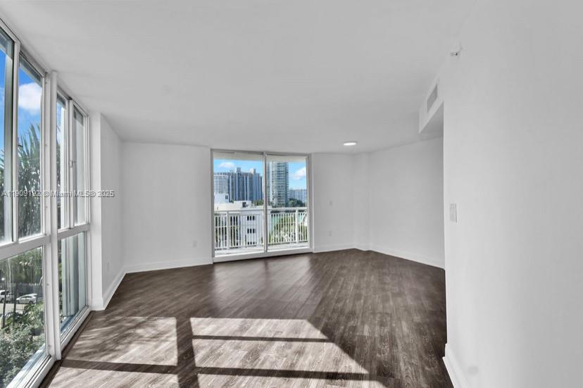Miami Beach, Florida, 33139, United States, 2 Bedrooms Bedrooms, ,2 BathroomsBathrooms,Residential,For Sale,1988276