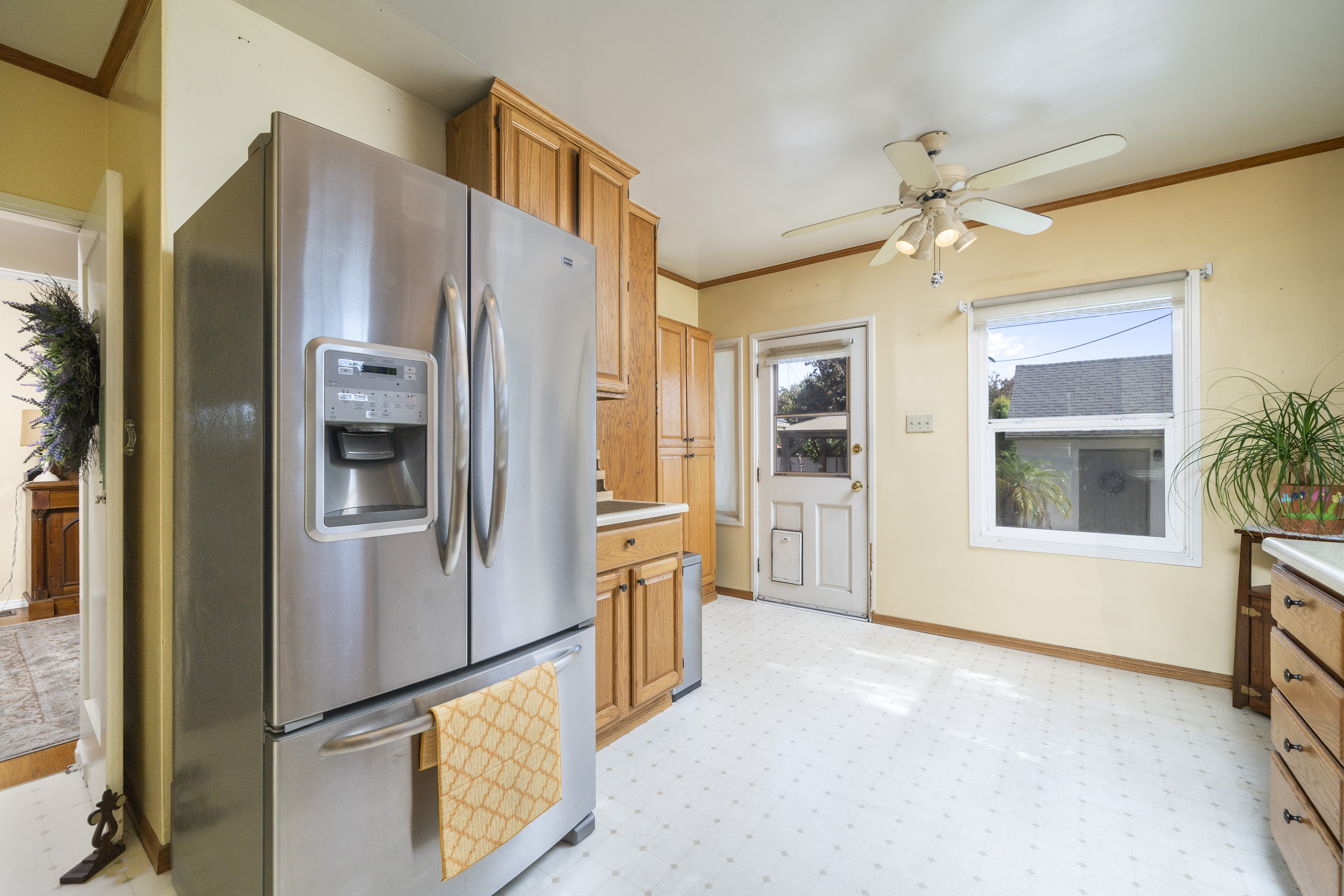  859 West Berkeley Court, Ontario, CA 91762 - 物件實景