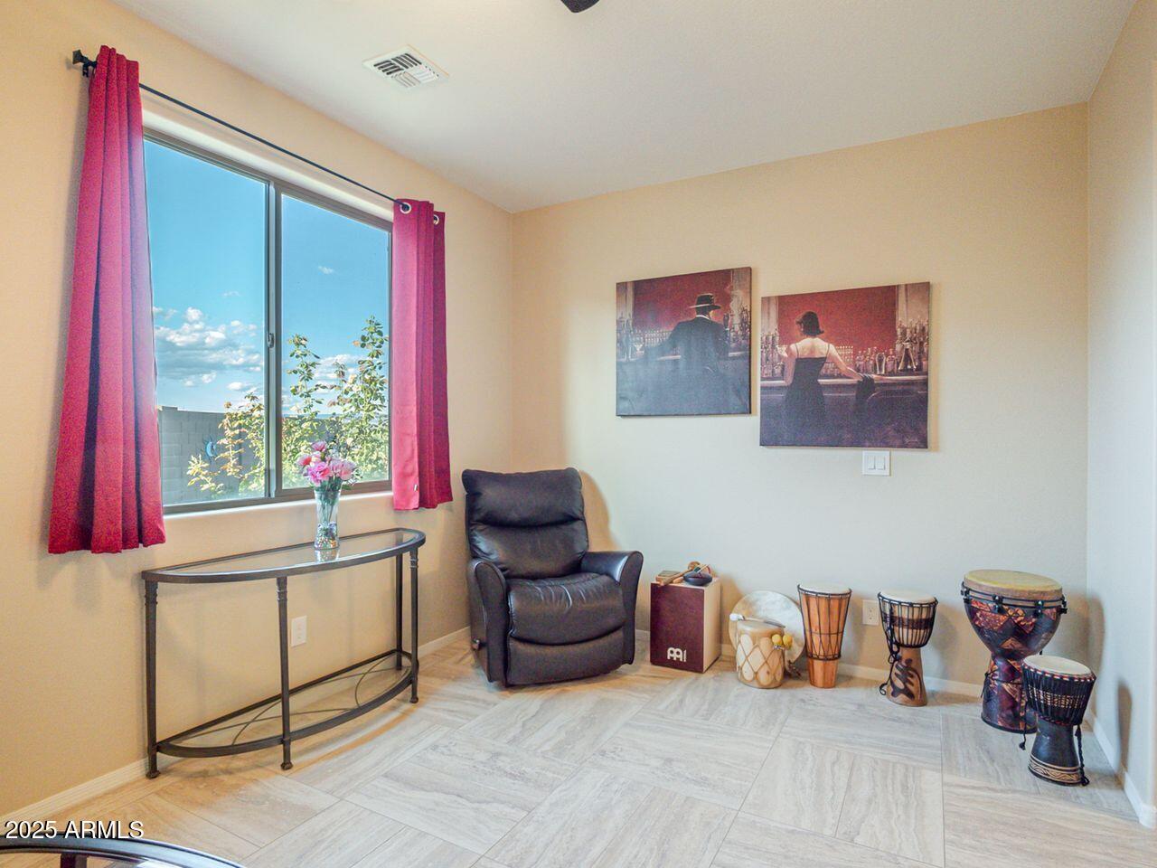 Cottonwood, Arizona, 86326, United States, 3 Bedrooms Bedrooms, ,Residential,For Sale,1950586