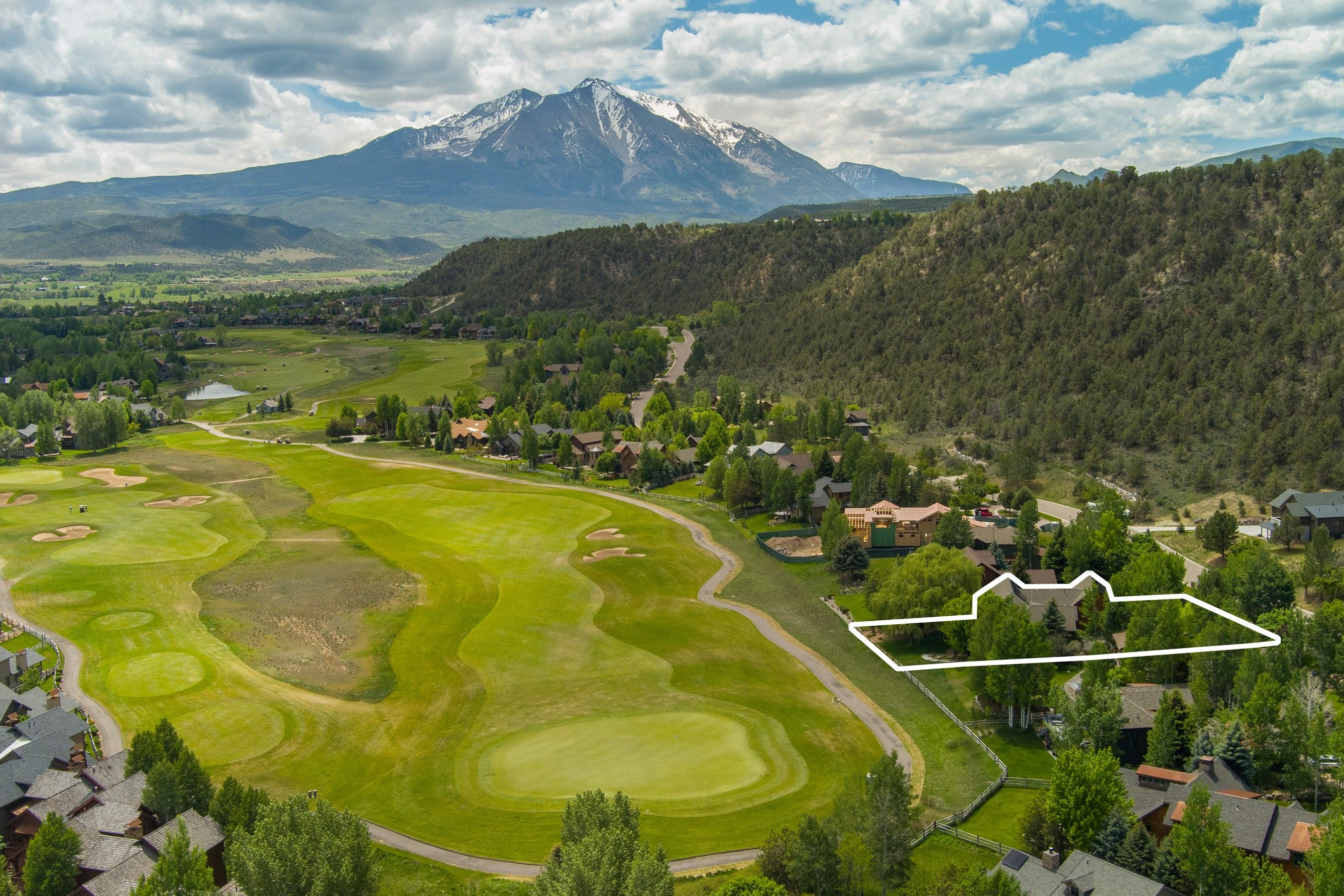  Private Fairway Living in River Valley Ranch - 物件實景