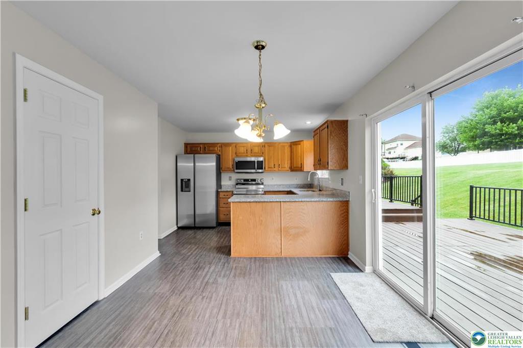 Northampton, Pennsylvania, 18067, United States, 3 Bedrooms Bedrooms, ,3 BathroomsBathrooms,Residential,For Sale,2049020