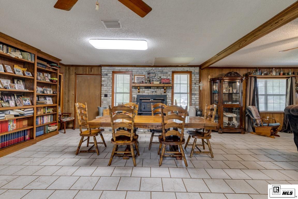 Rayville, Louisiana, 71269, United States, 3 Bedrooms Bedrooms, ,2 BathroomsBathrooms,Residential,For Sale,1847569