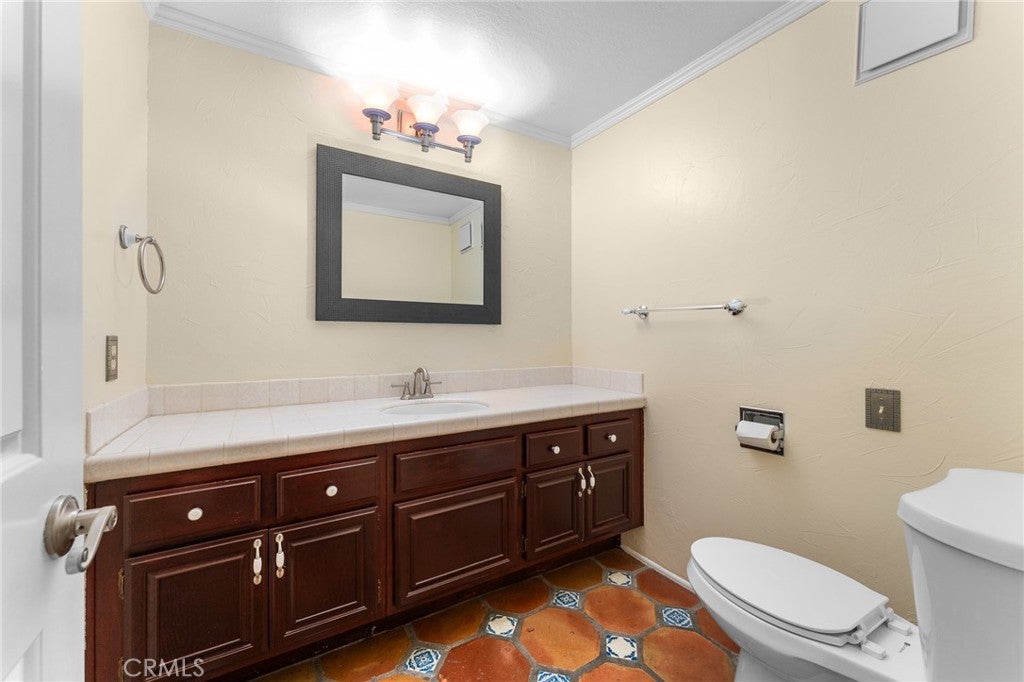 Redlands, California, 92373, United States, 4 Bedrooms Bedrooms, ,4 BathroomsBathrooms,Residential,For Sale,1995131