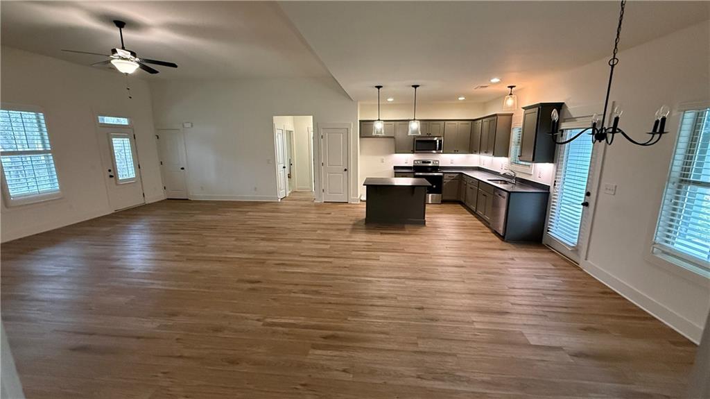 Covington, Georgia, 30014, United States, 4 Bedrooms Bedrooms, ,3 BathroomsBathrooms,Residential,For Sale,2006067