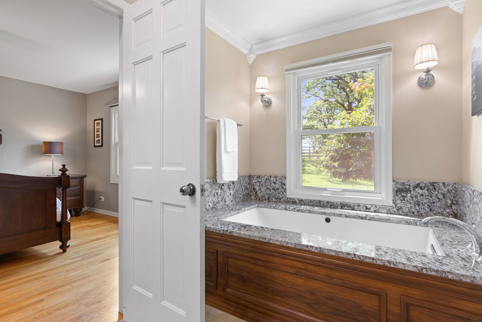 Barrington Hills, Illinois, 60010, United States, 5 Bedrooms Bedrooms, ,5 BathroomsBathrooms,Residential,For Sale,1938528